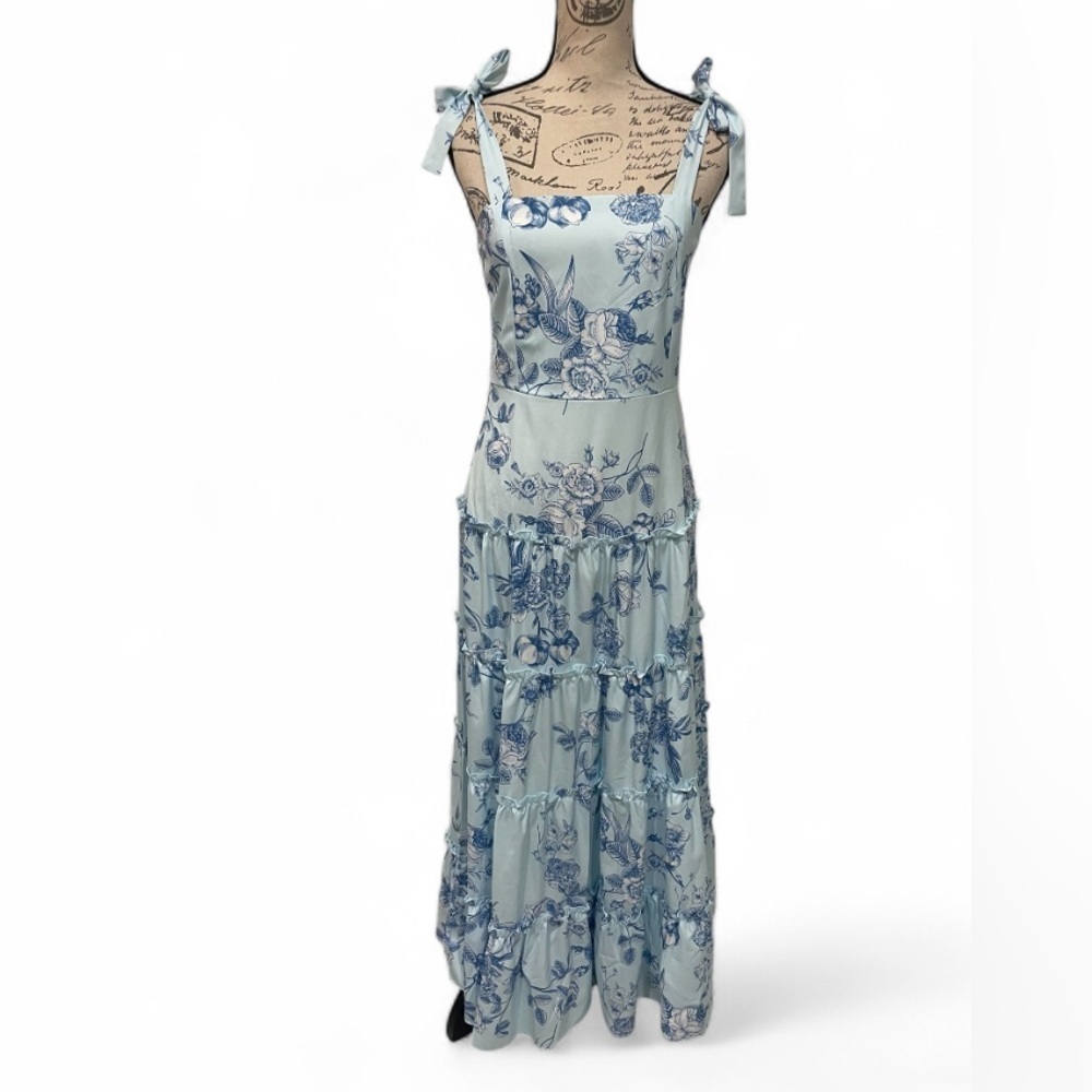 Sheilay Blue Floral Cottagecore Tiered Maxi Dress – SZ Small (EUC) 🩵 💙